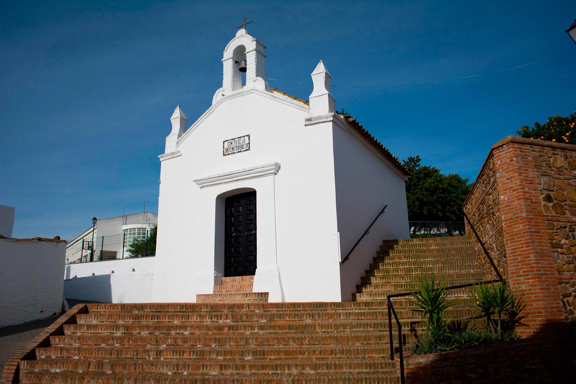GR04,el-granado-ermita-de-la-santisima-trinidad